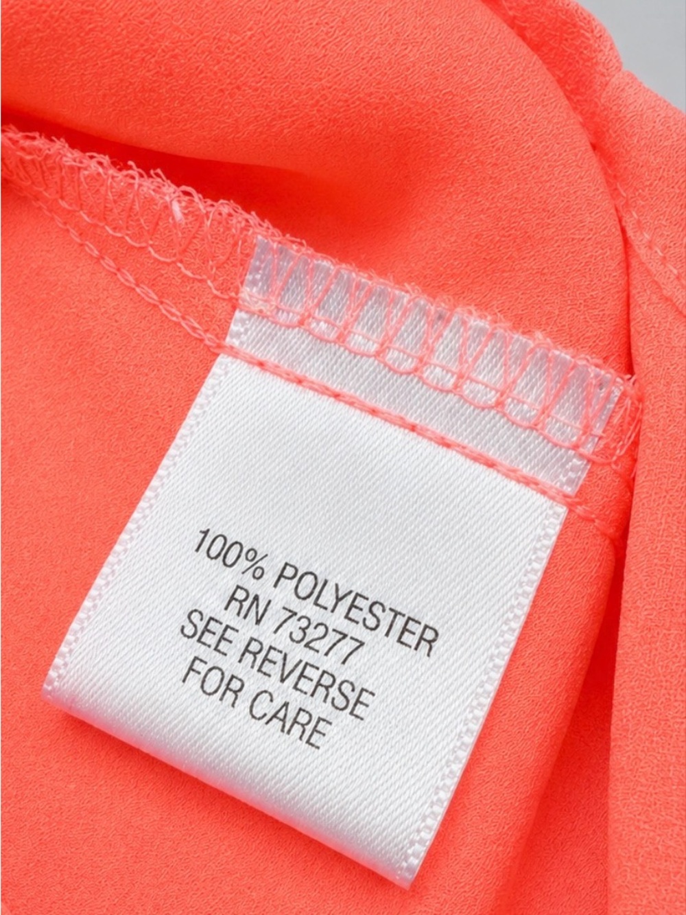 APT. 9 Neon Coral Sleeveless Button Front Blouse Size Medium - Picture 5 of 5